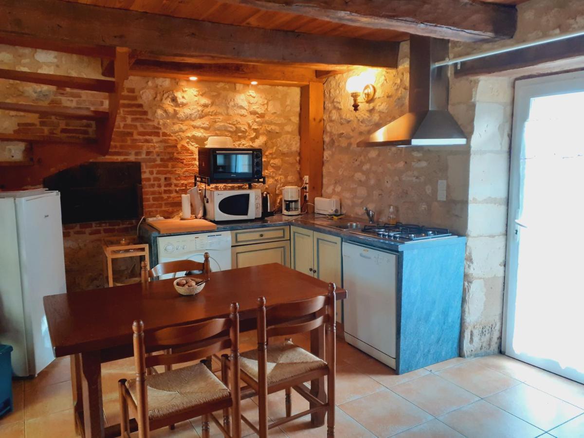 Gite Eynardou Naussannes Exterior photo